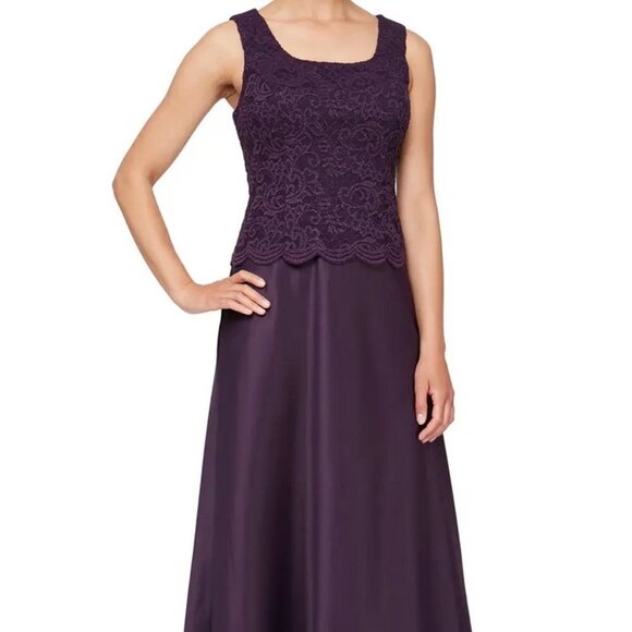 Alex Evenings Eggplant Purple Embroidered Lace Two-Piece Gown w/Jacket - Picture 5 of 6